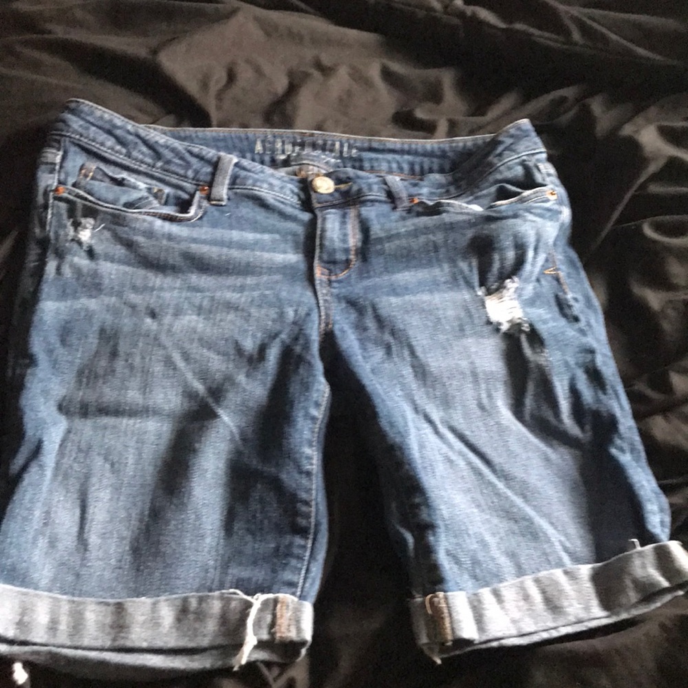 Blue jean capris